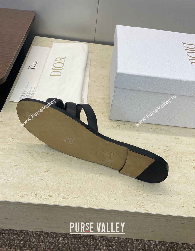 Dior 30M Flat Slides Sandal in Calfskin Leather with CD Pearl Black 2025 (JC-251217029)