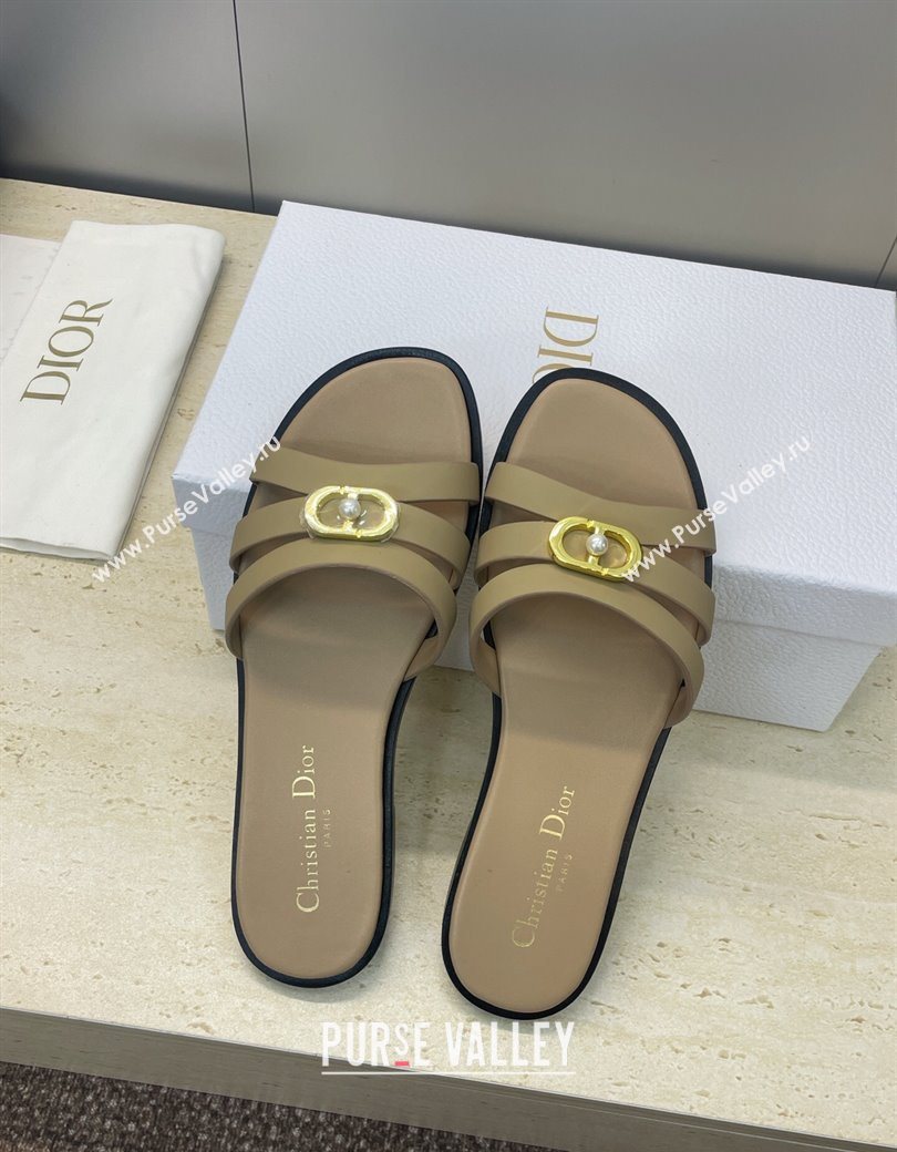 Dior 30M Flat Slides Sandal in Calfskin Leather with CD Pearl Beige 2025 (JC-251217031)