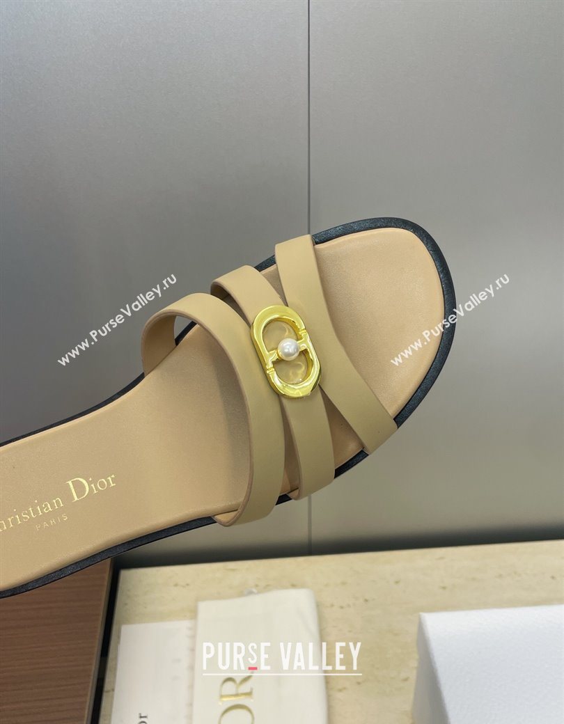 Dior 30M Flat Slides Sandal in Calfskin Leather with CD Pearl Beige 2025 (JC-251217031)