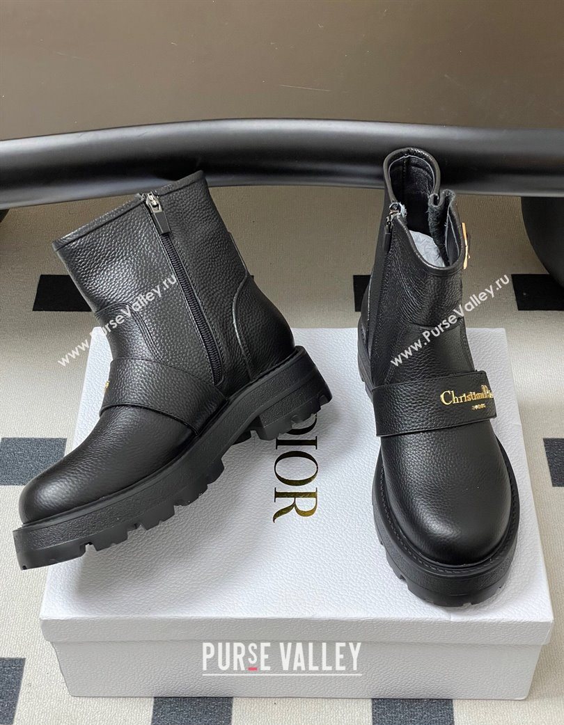 Dior DiorAlps D-Quest Ankle Boots in Grained Calfskin with Logo Buckle Strap Black 2025 DR121609 (MD-251216126)
