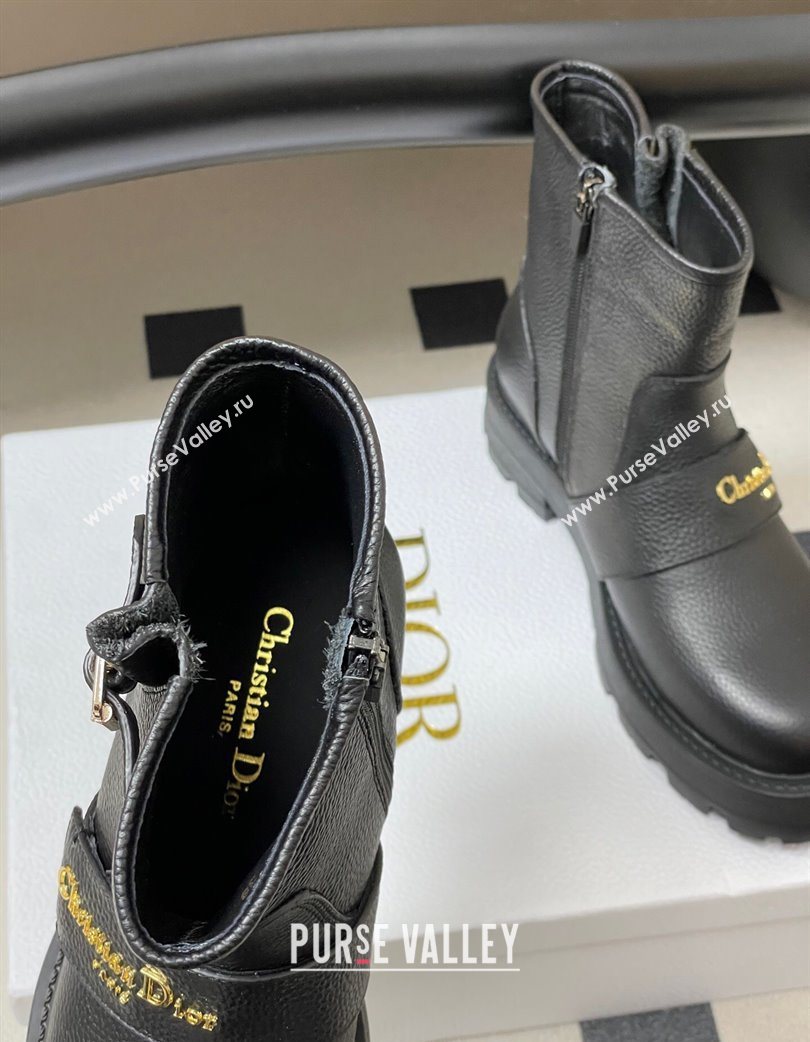 Dior DiorAlps D-Quest Ankle Boots in Grained Calfskin with Logo Buckle Strap Black 2025 DR121609 (MD-251216126)