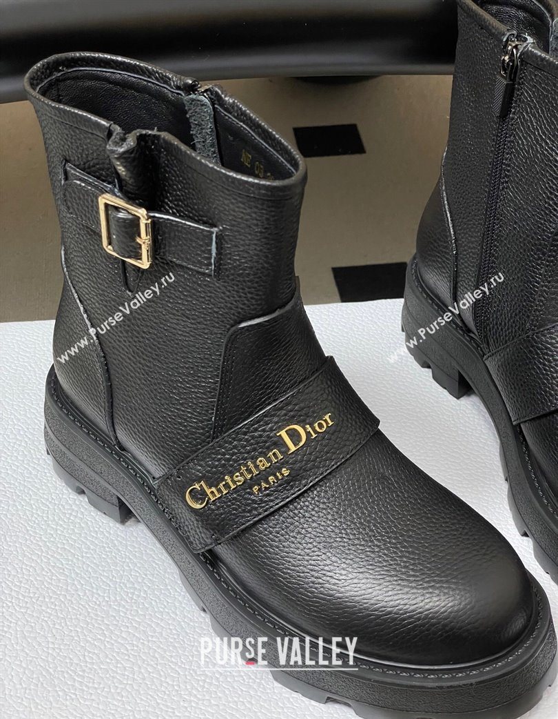Dior DiorAlps D-Quest Ankle Boots in Grained Calfskin with Logo Buckle Strap Black 2025 DR121609 (MD-251216126)