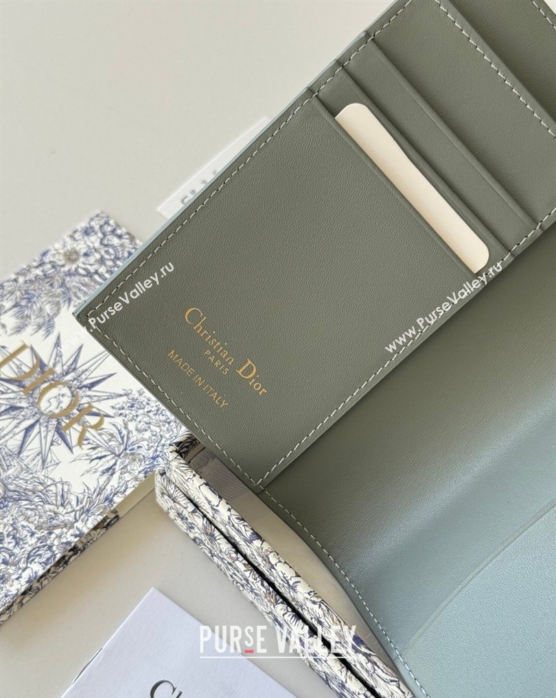 Dior 30 Montaigne Passport Holder in Oblique Jacquard Grey 2026 DR012607 (XXG-260126088)