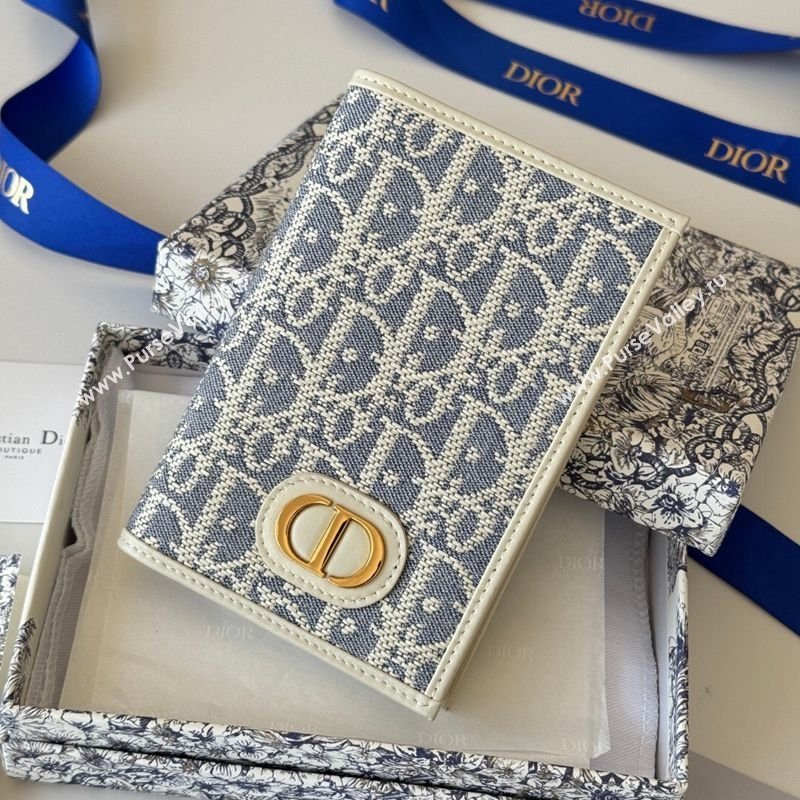 Dior 30 Montaigne Passport Holder in Oblique Jacquard Blue 2026 DR012607 (XXG-260126089)