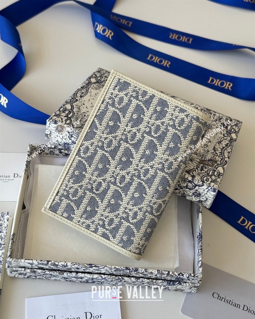 Dior 30 Montaigne Passport Holder in Oblique Jacquard Blue 2026 DR012607 (XXG-260126089)