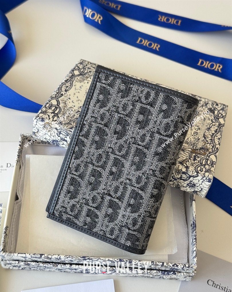 Dior 30 Montaigne Passport Holder in Oblique Jacquard Black 2026 DR012607 (XXG-260126090)