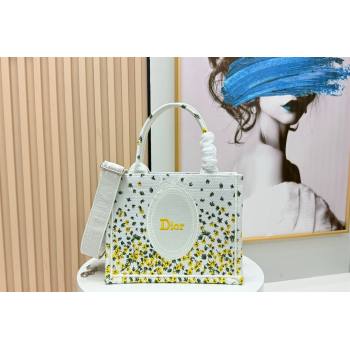 Dior Small Book Tote Bag in Buttercup Embroidery and White Dior Medaillon 2026 8833 (BF-260127054)