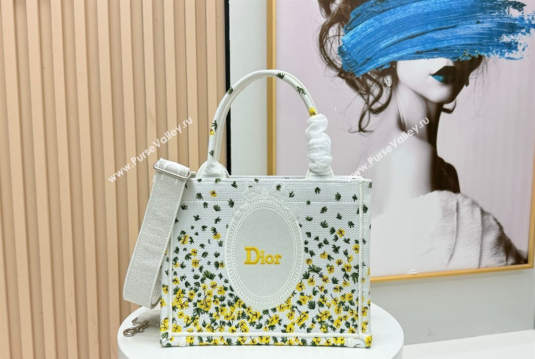 Dior Small Book Tote Bag in Buttercup Embroidery and White Dior Medaillon 2026 8833 (BF-260127054)
