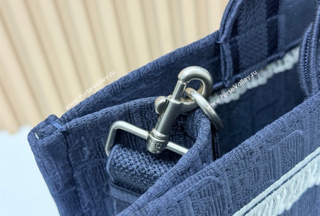 Dior Large Book Tote Bag in Blue Oblique Embroidery with White Lace and Dior Medaillon 2026 8833 (BF-260127055)