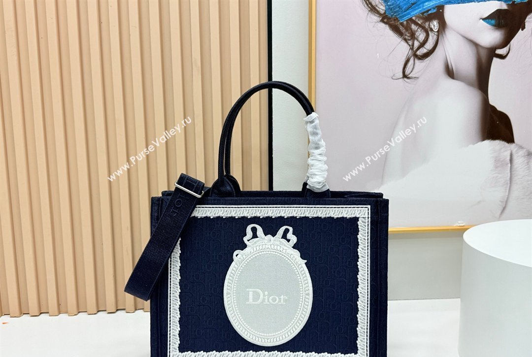 Dior Medium Book Tote Bag in Blue Oblique Embroidery with White Lace and Dior Medaillon 2026 8833 (BF-260127056)