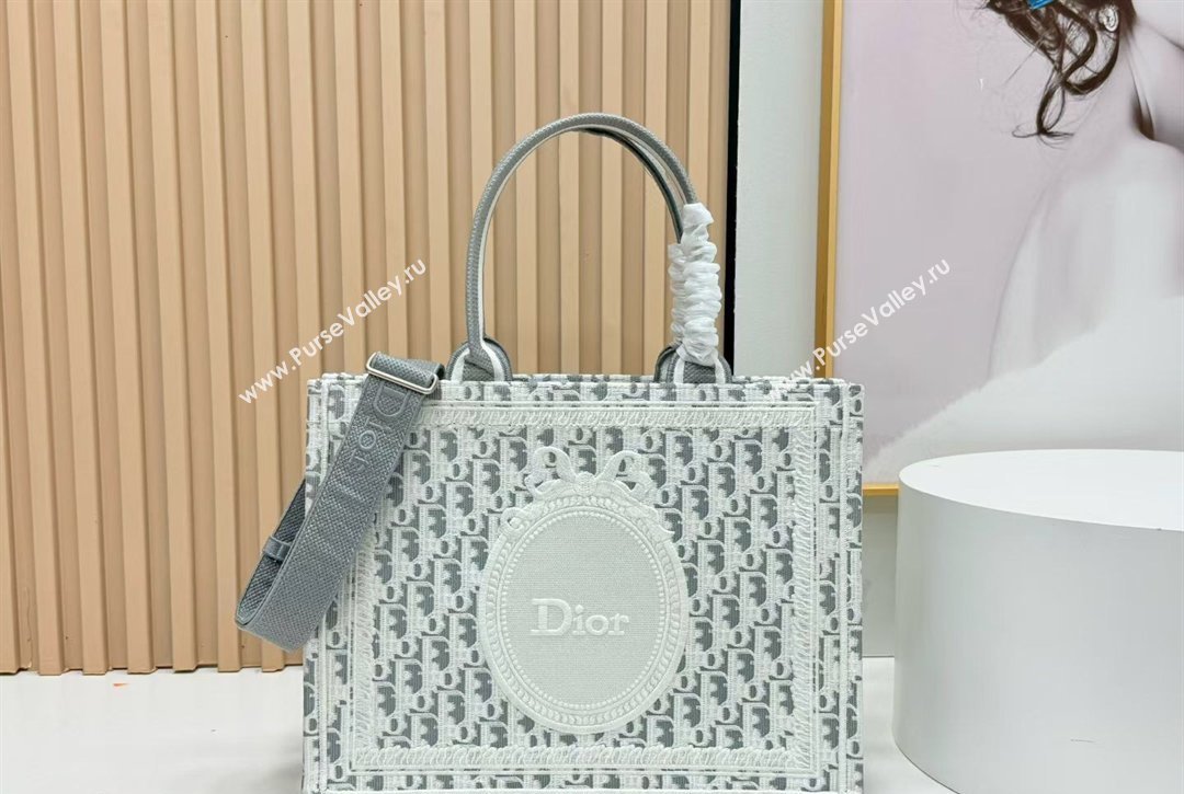 Dior Medium Book Tote Bag in Grey Oblique Embroidery with White Lace and Dior Medaillon 2026 8835 (BF-260127059)