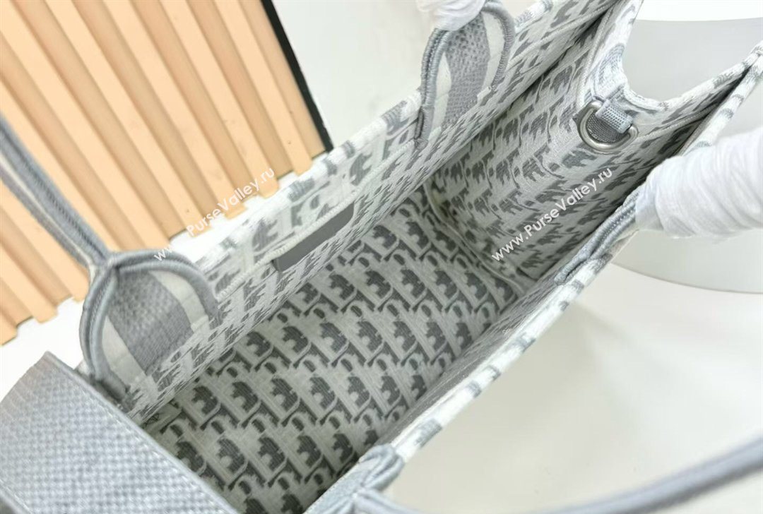 Dior Medium Book Tote Bag in Grey Oblique Embroidery with White Lace and Dior Medaillon 2026 8835 (BF-260127059)