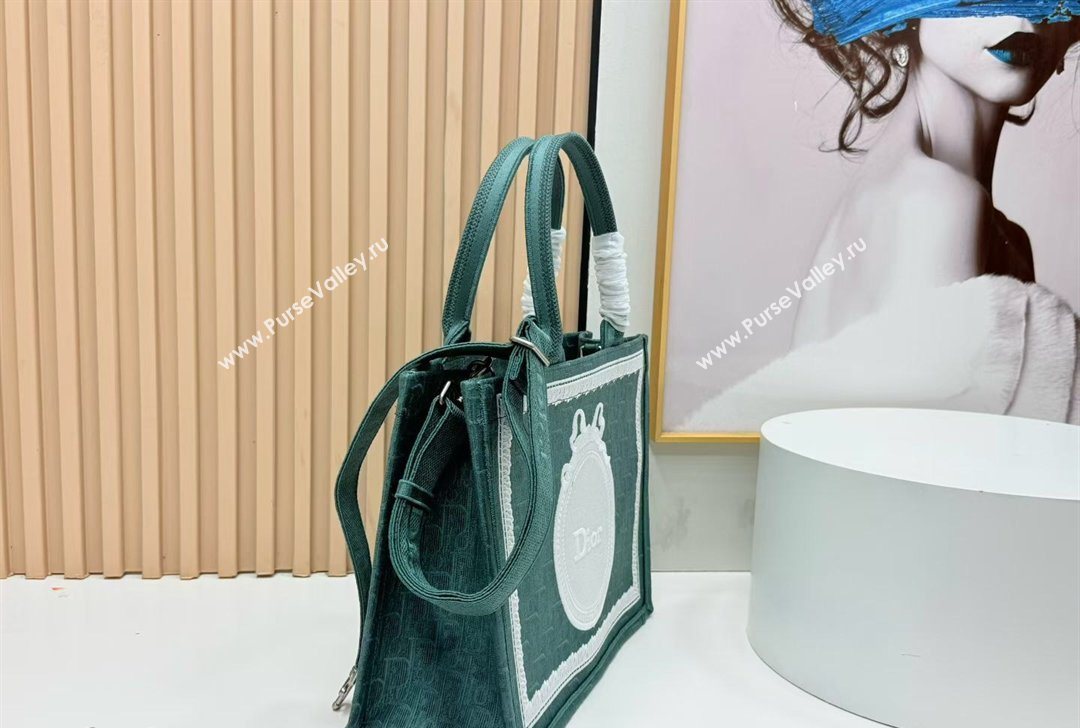 Dior Medium Book Tote Bag in Green Oblique Embroidery with White Lace and Dior Medaillon 2026 8835 (BF-260127062)