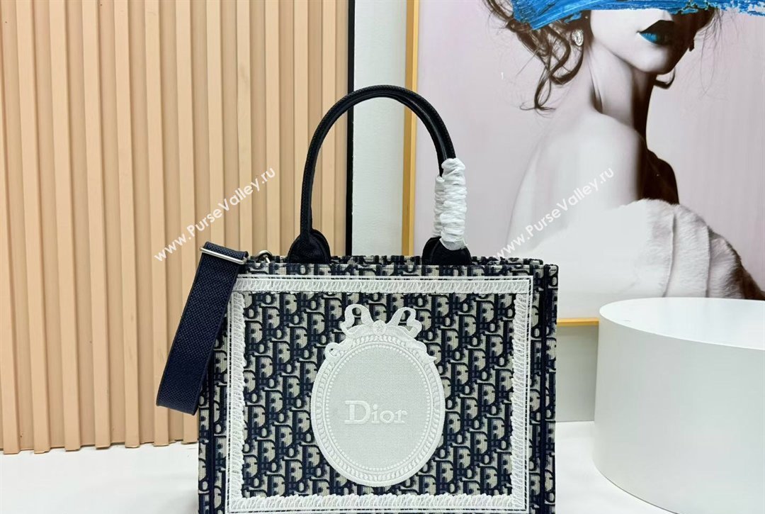 Dior Medium Book Tote Bag in Blue Oblique Embroidery with White Lace and Dior Medaillon 2026 8835 (BF-260127065)