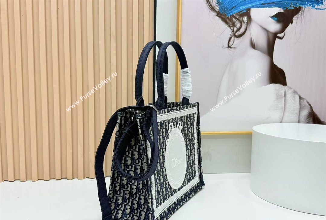 Dior Medium Book Tote Bag in Blue Oblique Embroidery with White Lace and Dior Medaillon 2026 8835 (BF-260127065)