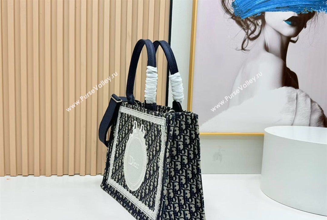 Dior Medium Book Tote Bag in Blue Oblique Embroidery with White Lace and Dior Medaillon 2026 8835 (BF-260127065)