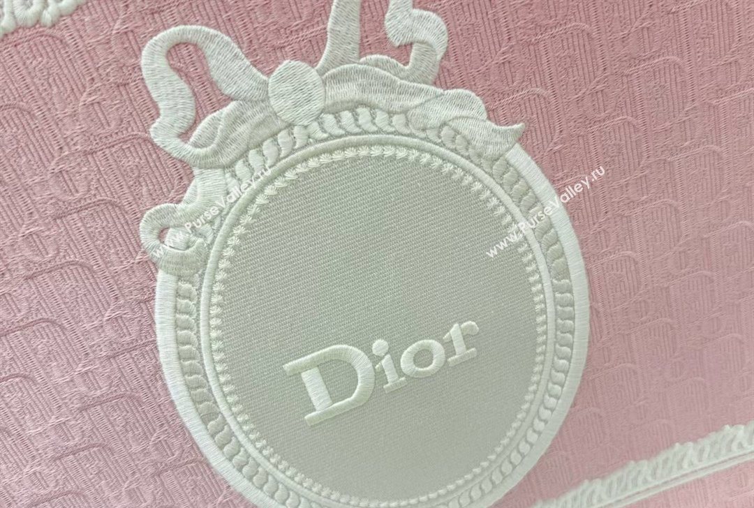Dior Large Book Tote Bag in Pink Oblique Embroidery with White Lace and Dior Medaillon 2026 8835 (BF-260127067)