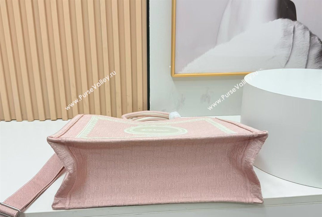 Dior Large Book Tote Bag in Pink Oblique Embroidery with White Lace and Dior Medaillon 2026 8835 (BF-260127067)