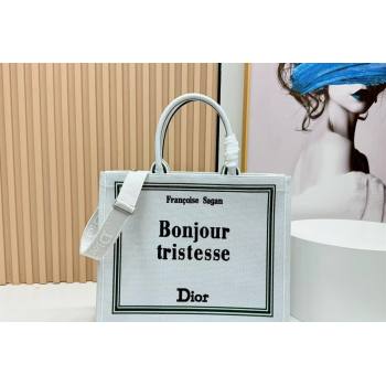 Dior Large Book Tote Bag in White Book Cover Embroidery 2026 8833 (BF-260127034)
