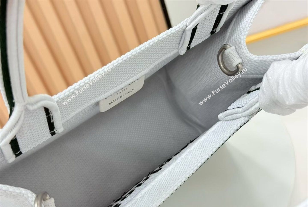 Dior Small Book Tote Bag in White Book Cover Embroidery 2026 8833 (BF-260127036)