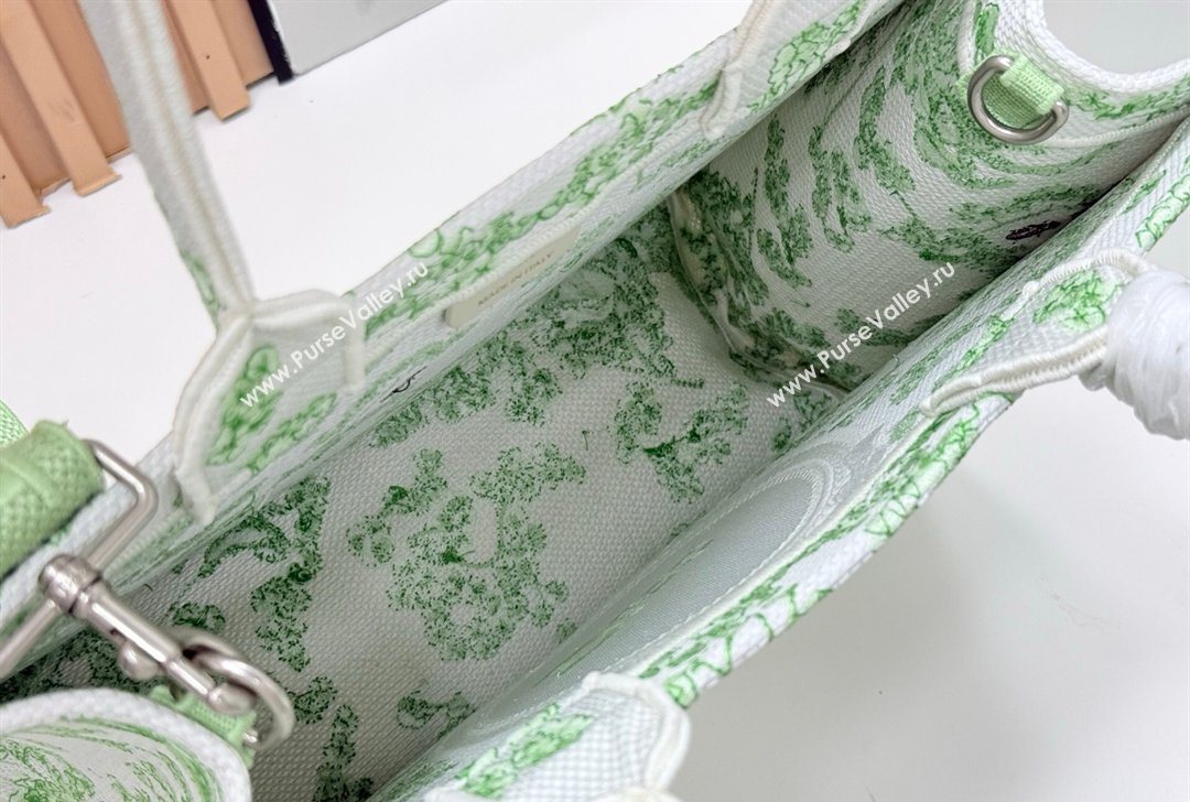 Dior Medium Book Tote Bag in Green Multicolor Toile de Jouy Clover Embroidery and White Dior Medaillon 2026 8834 (BF-260127024)