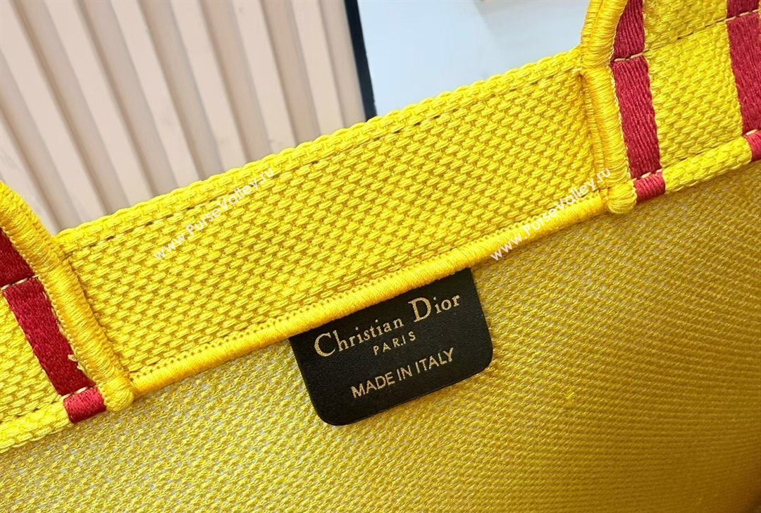 Dior Medium Book Tote Bag in Yellow and Red Book Cover Embroidery 2026 8833 (BF-260127041)