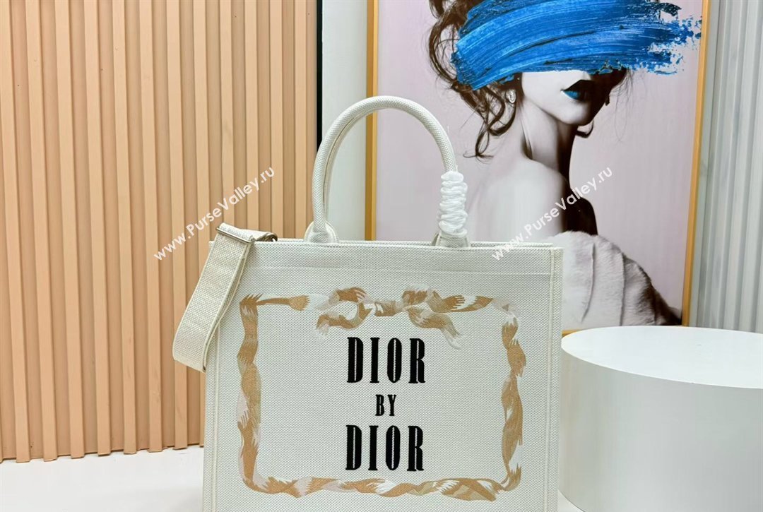 Dior Large Book Tote Bag in Yellow and Red Book Cover Embroidery 2026 8834 (BF-260127043)