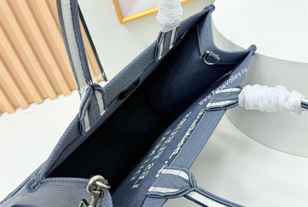 Dior Large Book Tote Bag in Grey and White Book Cover Embroidery 2026 8834 (BF-260127049)