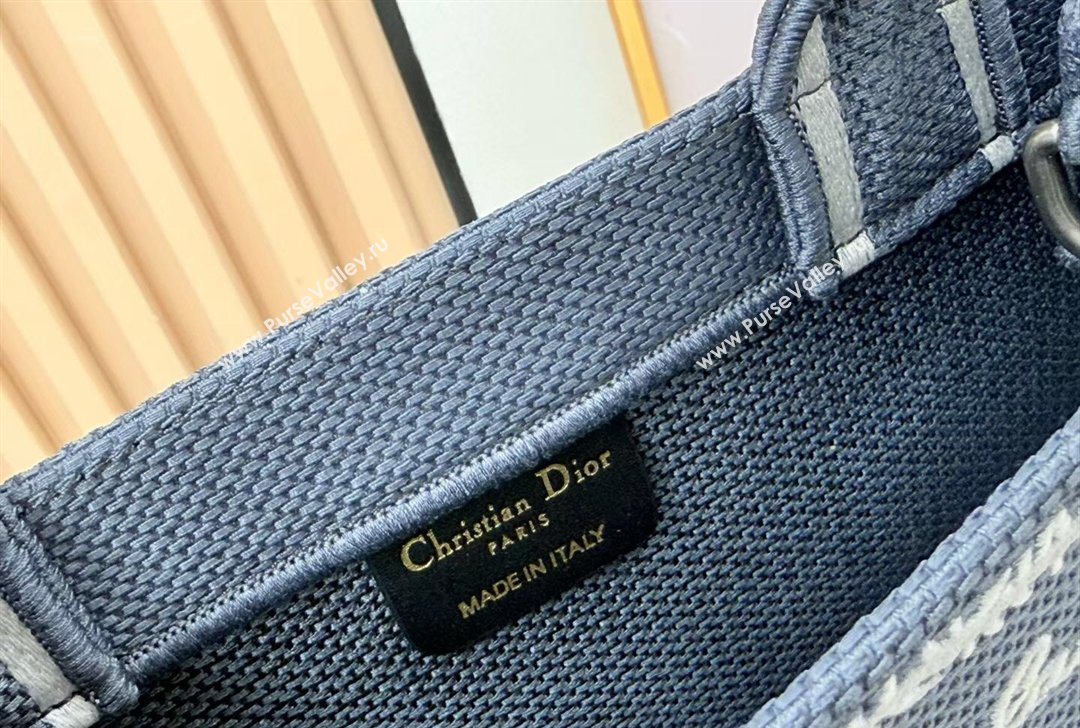 Dior Small Book Tote Bag in Grey and White Book Cover Embroidery 2026 8834 (BF-260127051)