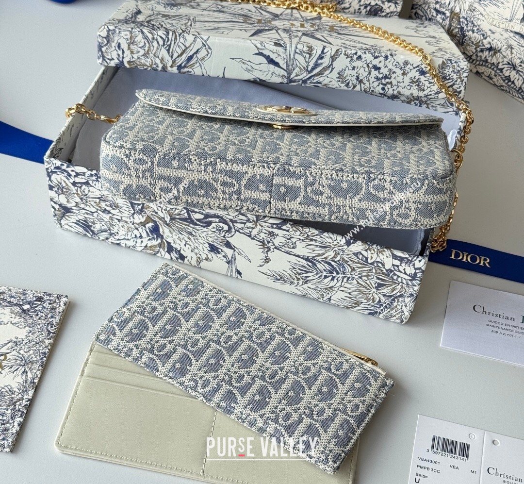 Dior 30 Montaigne Pouch with Chain Mini Bag in Blue Oblique Chambray Embroidery 2026 S4306 (XXG-260127018)