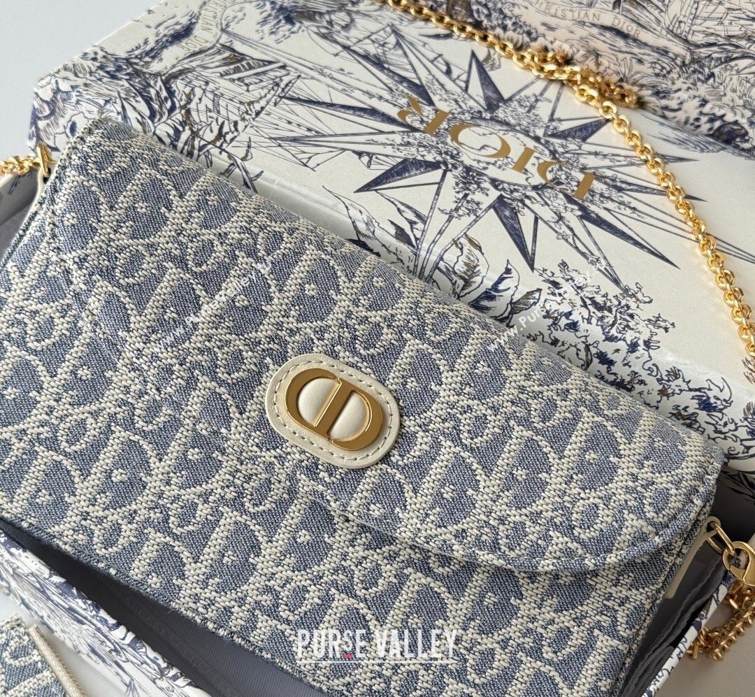 Dior 30 Montaigne Pouch with Chain Mini Bag in Blue Oblique Chambray Embroidery 2026 S4306 (XXG-260127018)