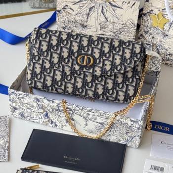 Dior 30 Montaigne Pouch with Chain Mini Bag in Oblique Jacquard Blue 2026 S4306 (XXG-260127020)