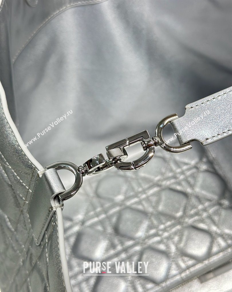 Dior Large Toujours Tote bag in Macrocannage Calfskin Leather Silver-Tone 2026 (XXG-260126096)