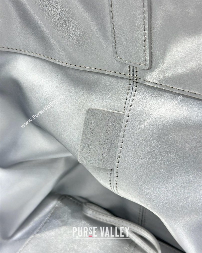 Dior Large Toujours Tote bag in Macrocannage Calfskin Leather Silver-Tone 2026 (XXG-260126096)