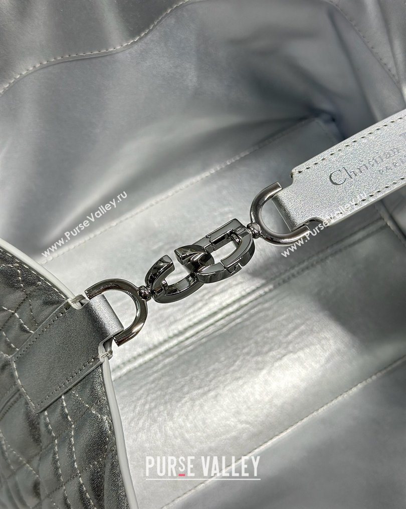 Dior Medium Toujours Tote bag in Macrocannage Calfskin Leather Silver-Tone 2026 (XXG-260126098)