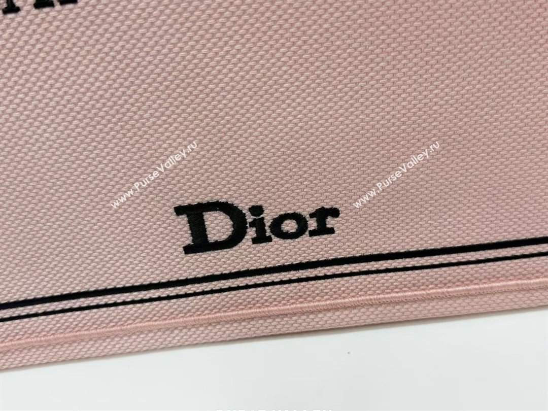 Dior Medium Book Tote Bag in Light Pink Book Cover Embroidery 2026 8833 (BF-260127032)