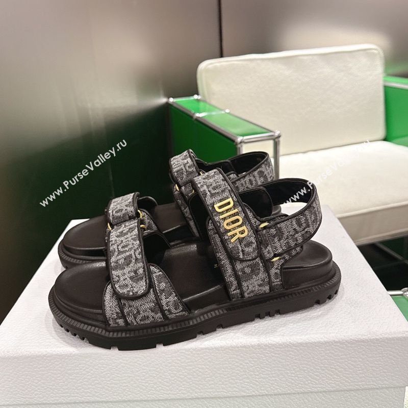 Dior Dioract Flat Sandals in Oblique Embroidered Denim Black 2026 0302 (MD-260302123)