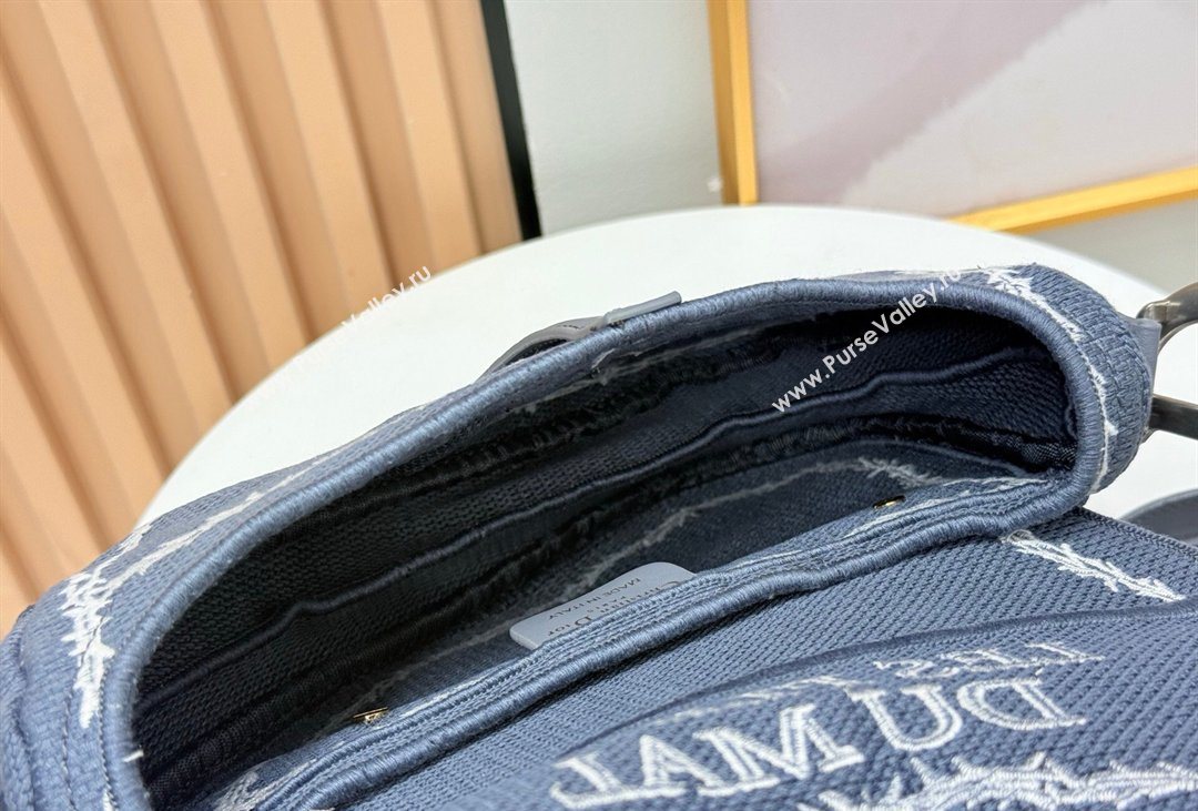 Dior Medium Saddle Bag with Strap in Blue and White Book Cover Embroidery 2026 D9930 (XXG-260408109)