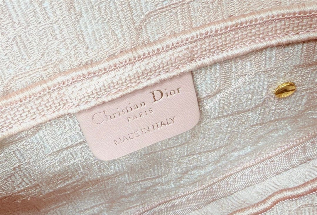 Dior Dioramour Medium Saddle Bag with Strap in Soupir Pink Dior Oblique Embroidery and White Lace 2026 (XXG-260408110)