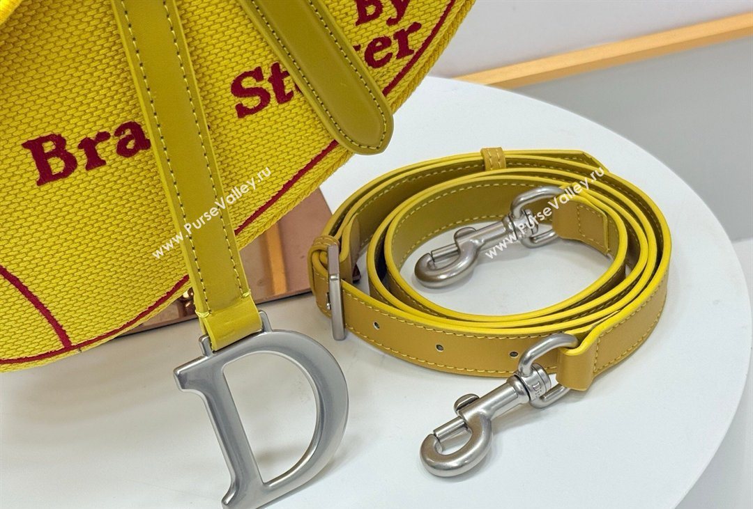 Dior Medium Saddle Bag with Strap in Yellow and Red Book Cover Embroidery 2026 D9930 (XXG-260408111)