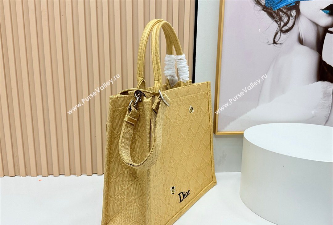 Dior Mens Large Book Tote Bag in Cannage Embroidery and Bees Gold-Tone 2026 8833 (BF-260408116)
