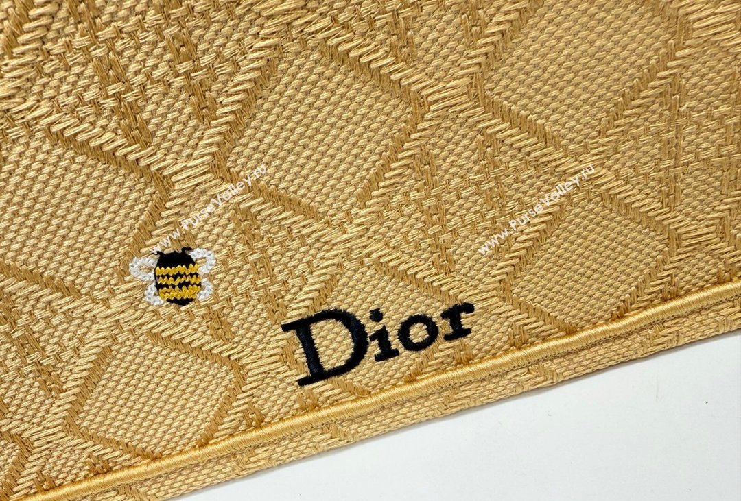 Dior Mens Small Book Tote Bag in Cannage Embroidery and Bees Gold-Tone 2026 8833 (BF-260408118)