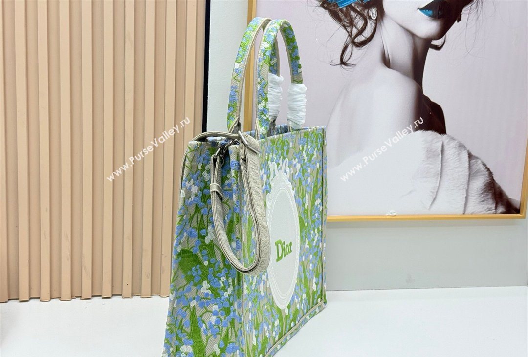Dior Mens Large Book Tote Bag in Multicolor Blue of the Valley Embroidery with Dior Medaillon 2026 8833 (BF-260408119)