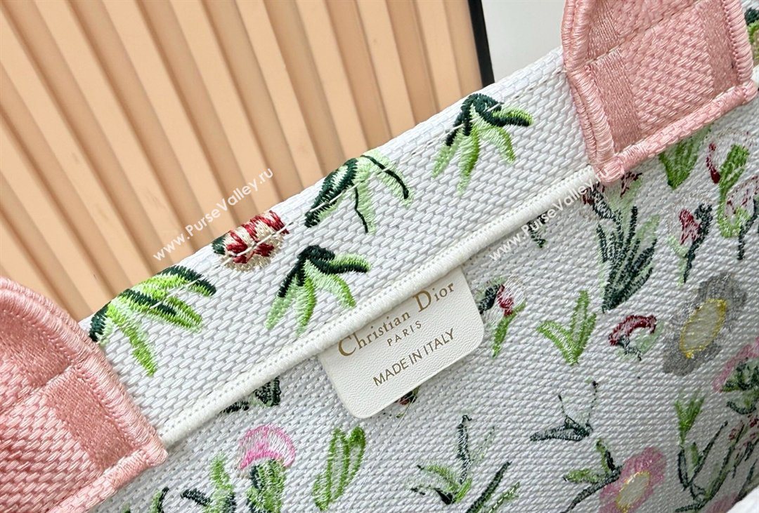Dior Large Book Tote Bag in White Multicolor Daisy Garden Embroidery with Dior Medaillon 2026 8833 (BF-260408122)