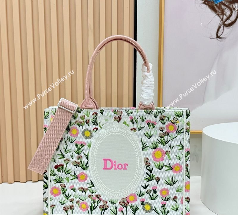 Dior Medium Book Tote Bag in White Multicolor Daisy Garden Embroidery with Dior Medaillon 2026 8834 (BF-260408123)