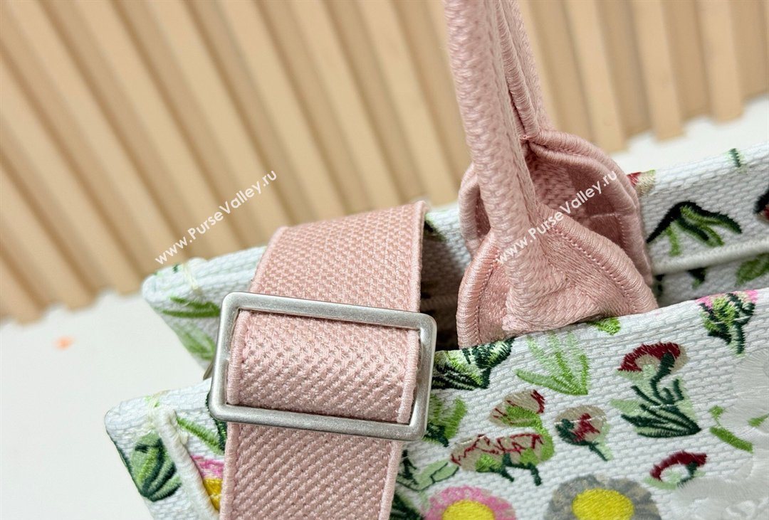 Dior Medium Book Tote Bag in White Multicolor Daisy Garden Embroidery with Dior Medaillon 2026 8834 (BF-260408123)