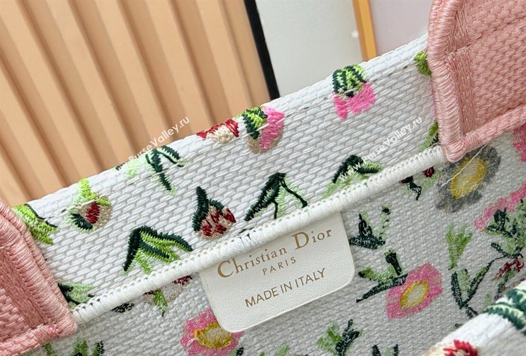 Dior Small Book Tote Bag in White Multicolor Daisy Garden Embroidery with Dior Medaillon 2026 8835 (BF-260408124)