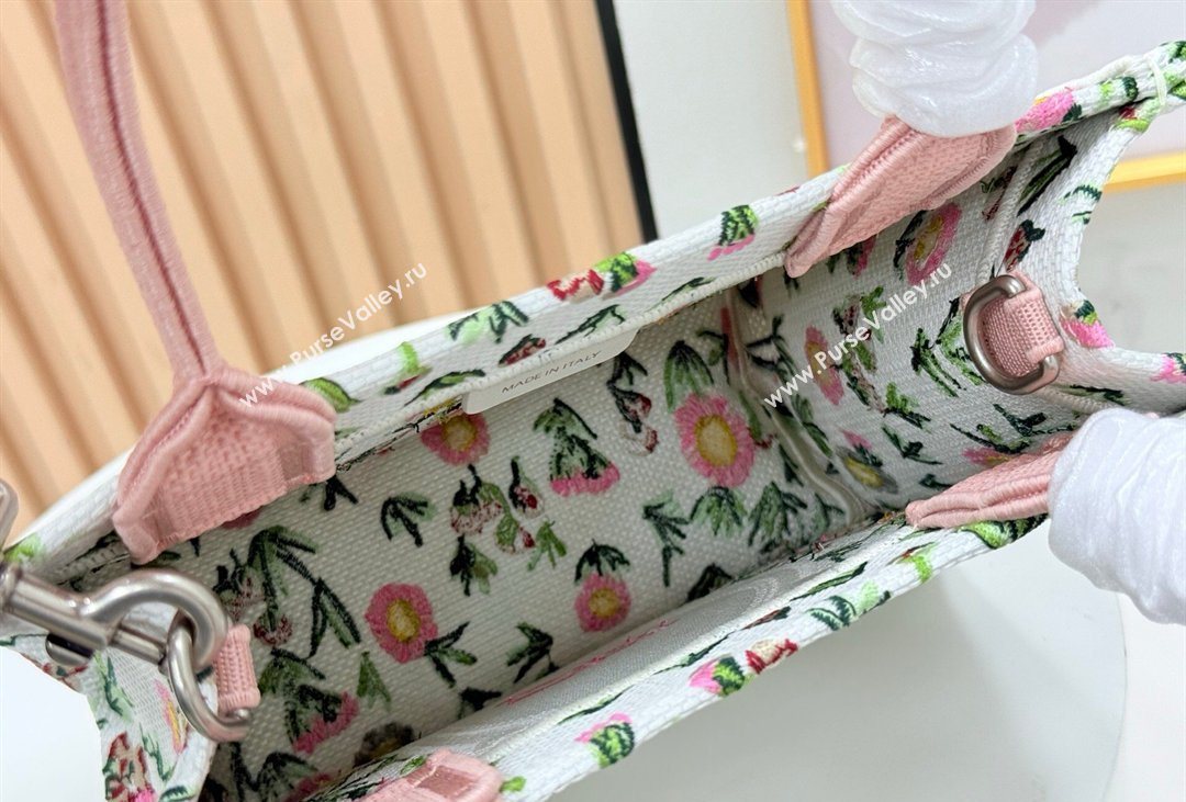 Dior Small Book Tote Bag in White Multicolor Daisy Garden Embroidery with Dior Medaillon 2026 8835 (BF-260408124)