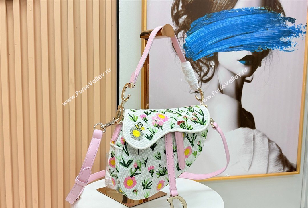 Dior Medium Saddle Bag with Strap in Multicolor White Daisy Garden Embroider 2026 D9930 (XXG-260408112)
