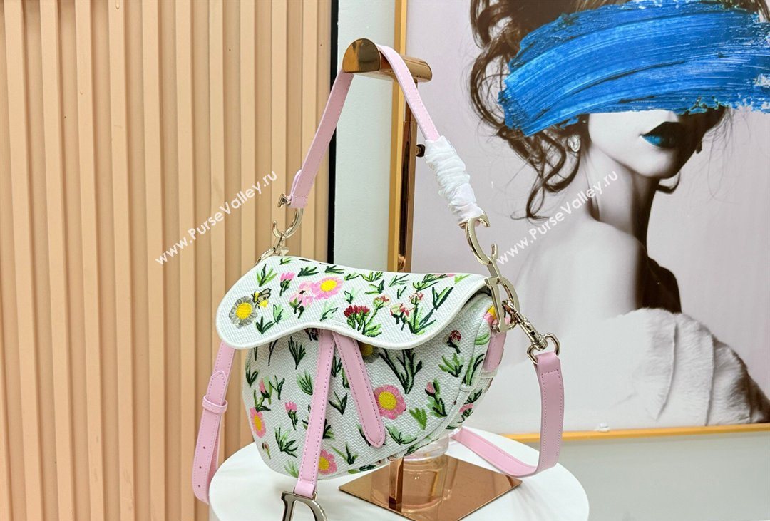 Dior Medium Saddle Bag with Strap in Multicolor White Daisy Garden Embroider 2026 D9930 (XXG-260408112)